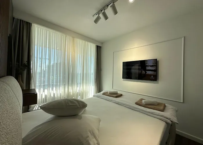 Grand Sapphire Luxury Residence By Myguest Cyprus