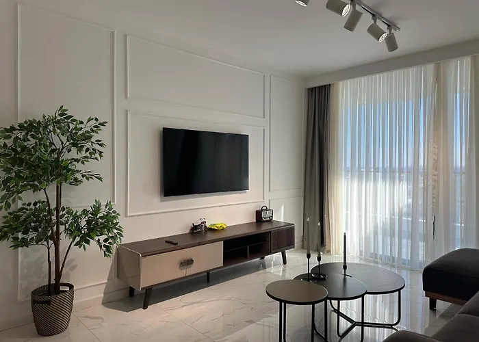 Grand Sapphire Luxury Residence By Myguest Cyprus